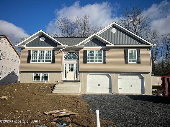 2nd image of 15 Wisteria Dr