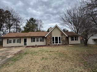 6734 Lake Forest Dr, Walls, MS 38680