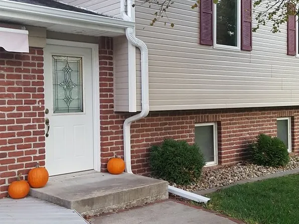 1317 F St, Auburn, NE 68305