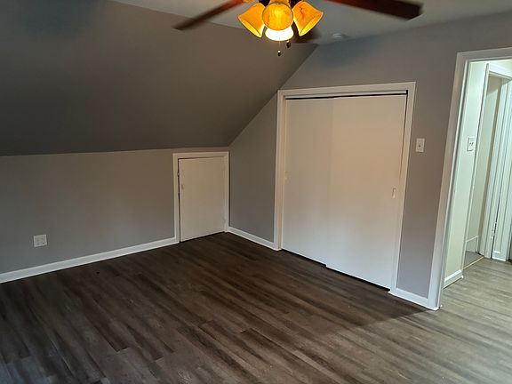 2nd image of 48 Schoolhouse Rd Floor 1