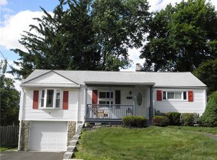 14 Valley View Rd, Stony Pt, NY 10980