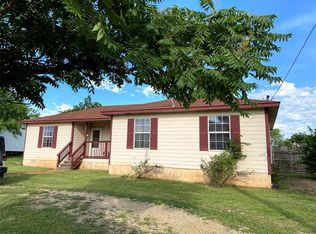 519 10th St, Megargel, TX 76370