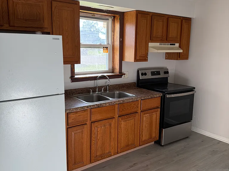 221 S Small Ave #1N — Photo 1