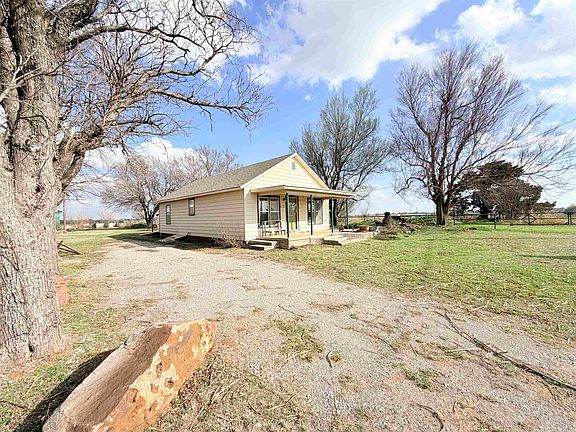 2nd image of 161754 N Highway 81
