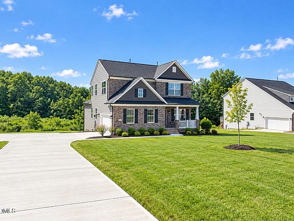 3rd image of 2857 Needham Ln