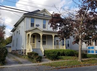 30 Chapin St, Canandaigua, NY 14424