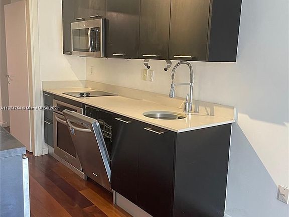 2nd image of 1568 Pennsylvania Ave APT 316