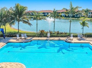 15126 Palmer Lake Cir UNIT 103, Naples, FL 34109