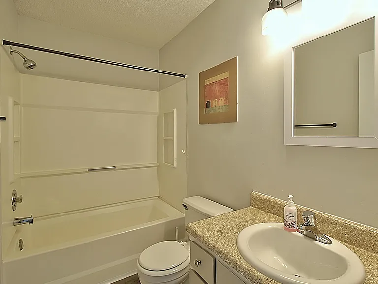 910 Brett Dr #132 — Photo 13