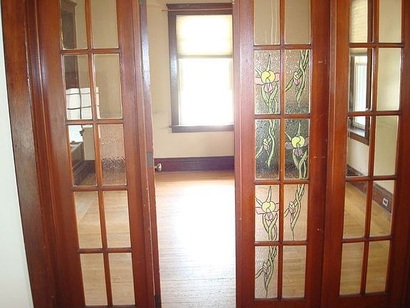 5th image of 20 Pawling Ave