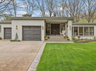 2401 Central Ave, Holland, MI 49424