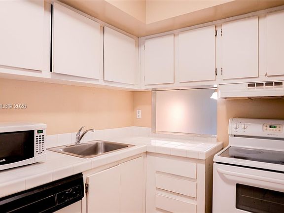 4th image of 4600 SW 67th Ave APT 243