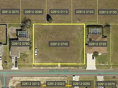 1st image of 209 NW 7th Ter