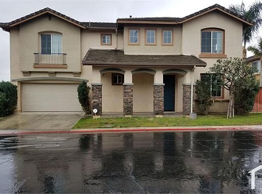 2nd image of 11350 Pond Ln