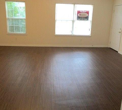 2nd image of 2068 Cornerstone Dr APT 2