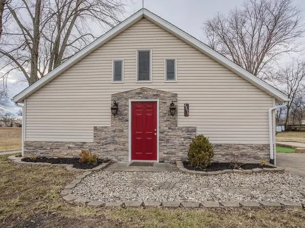 4899 Brosend Ln, Newburgh, IN 47630