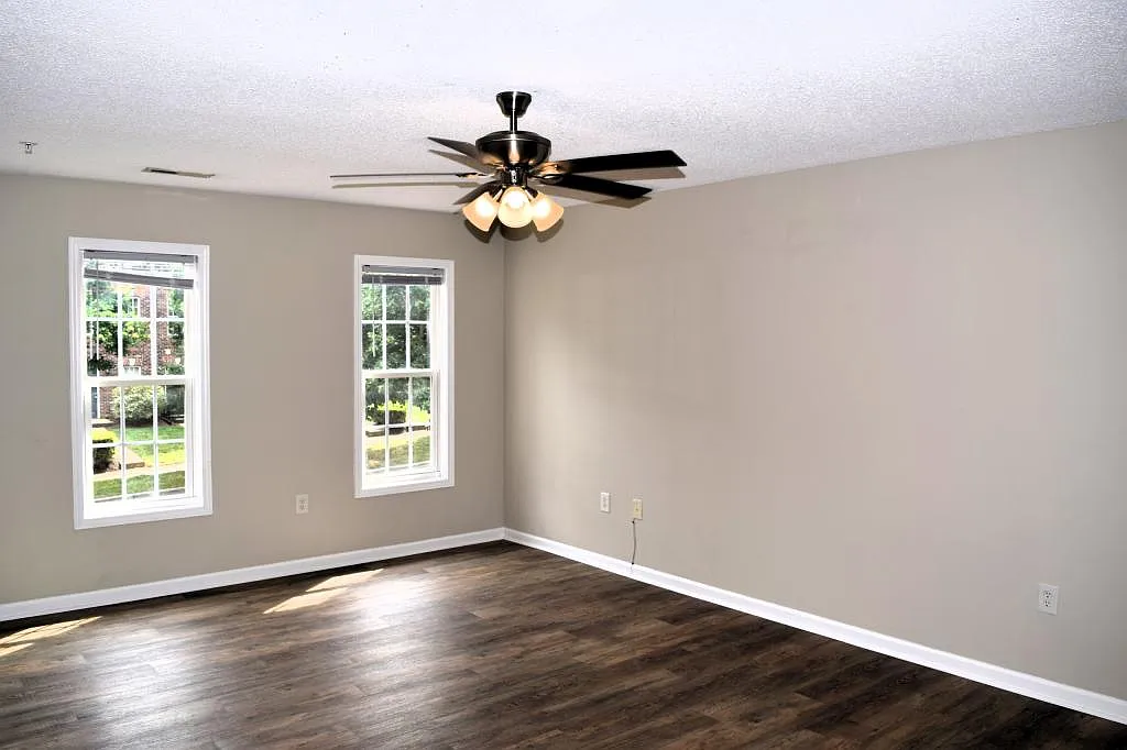 113 Steam Engine Dr — Photo 3