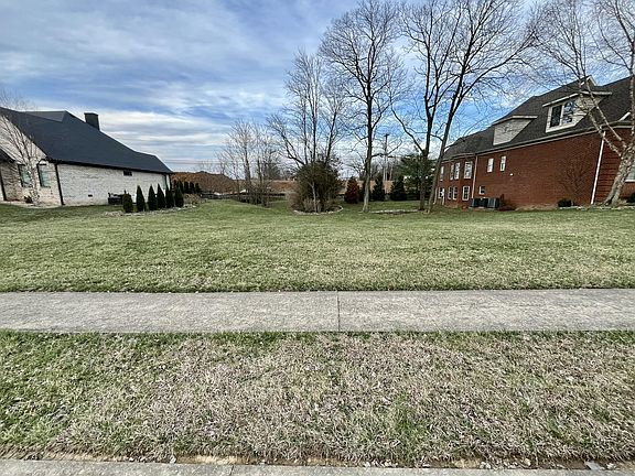 2nd image of 124 Minnow Cove Ct