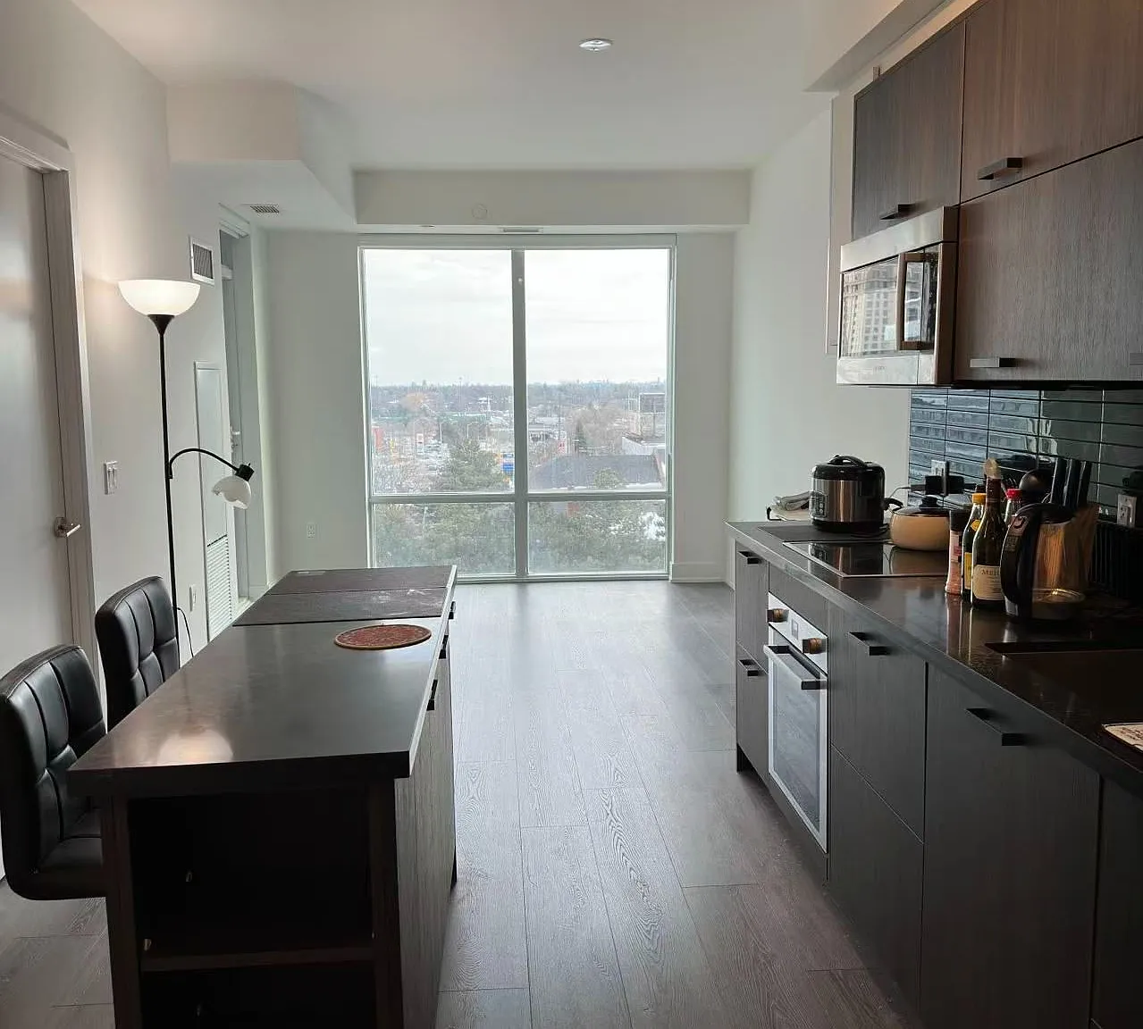 2 bed, $2,500 — Photo 2