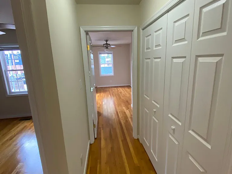 1512 W Cary St — Photo 23
