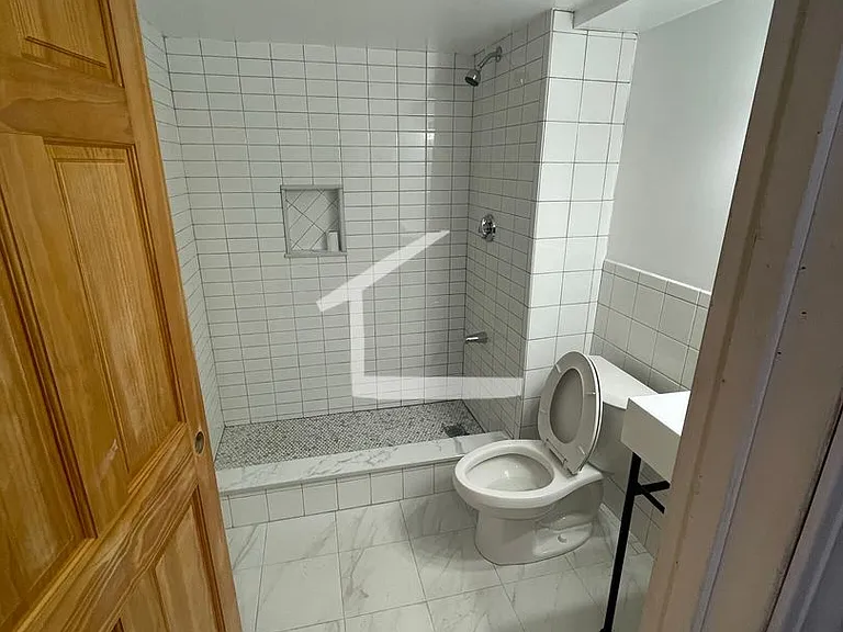 209 Saint Paul St #B — Photo 3