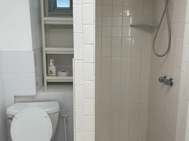 347 Walmer Rd #BASEMENT — Photo 22