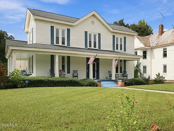 5th image of 904 Church Street