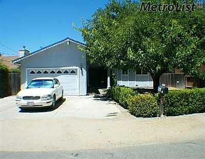 2nd image of 721 Exchange St