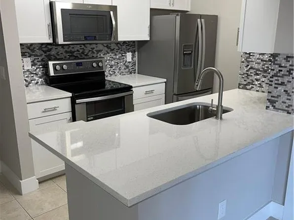116 Santa Clara Dr, Naples, FL