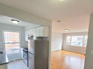 122 21st St FLOOR 1, Irvington, NJ 07111