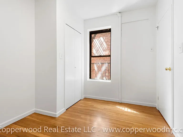 444 E 81st St #11 — Photo 6