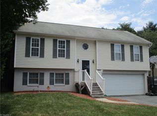 3985 Talcott Ave, Winston Salem, NC 27106