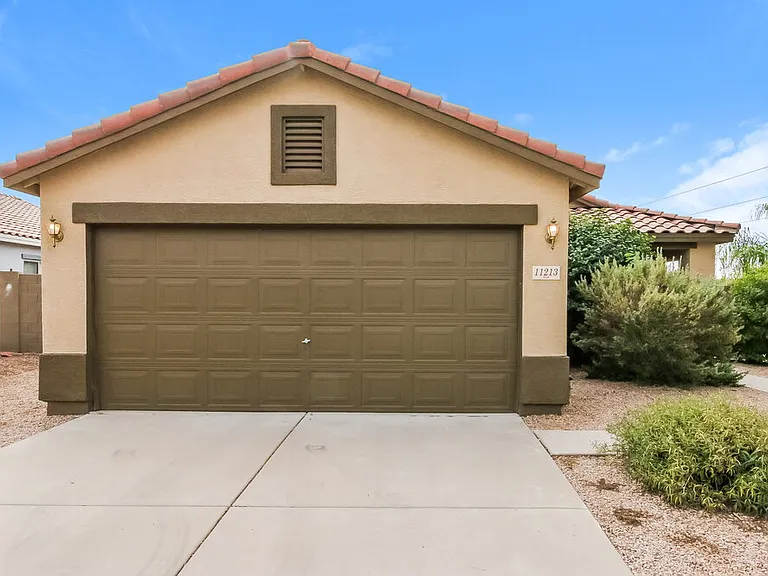 11213 E Quarry Ave — Photo 1