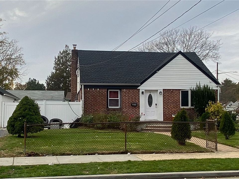 674 Nostrand Avenue, Uniondale, NY 11553 Zillow