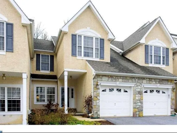 36 Kennedy Dr, Downingtown, PA 19335