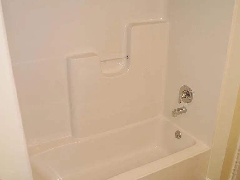35 S Potomac St #4 — Photo 6