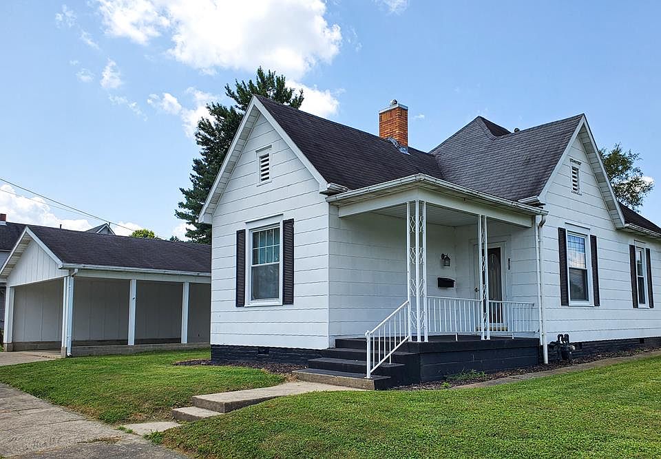 1st image of 205 S Bennett Ave
