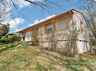 279 State St, Asheville, NC 28806