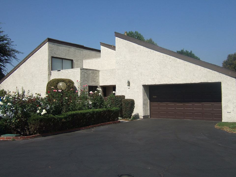 1st image of 11936 Heritage Cir