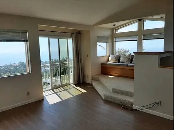 Studio, 450 sqft, $3,000 — Photo 2