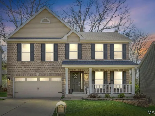 1168 Oak Hollow Dr, Imperial, MO 63052