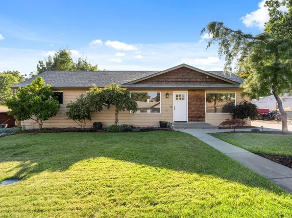 929 Parkside Dr, Prosser, WA 99350