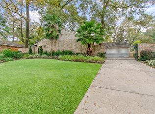 731 Magic Oaks Dr, Spring, TX 77388