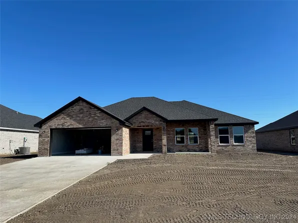 3108 Silver Charm Ave, Durant, OK 74701