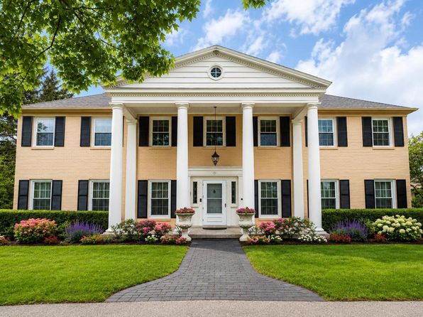 229 W Indian Creek COURT, Fox Point, WI 53217