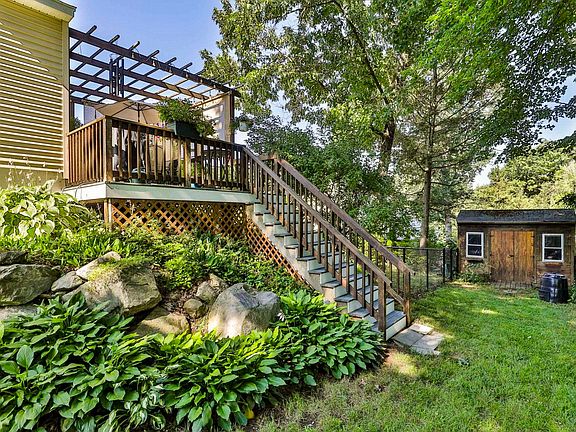 5th image of 18 Shingle Mill Drive