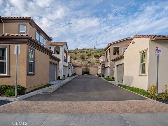 4th image of 20525 Martingale Pl