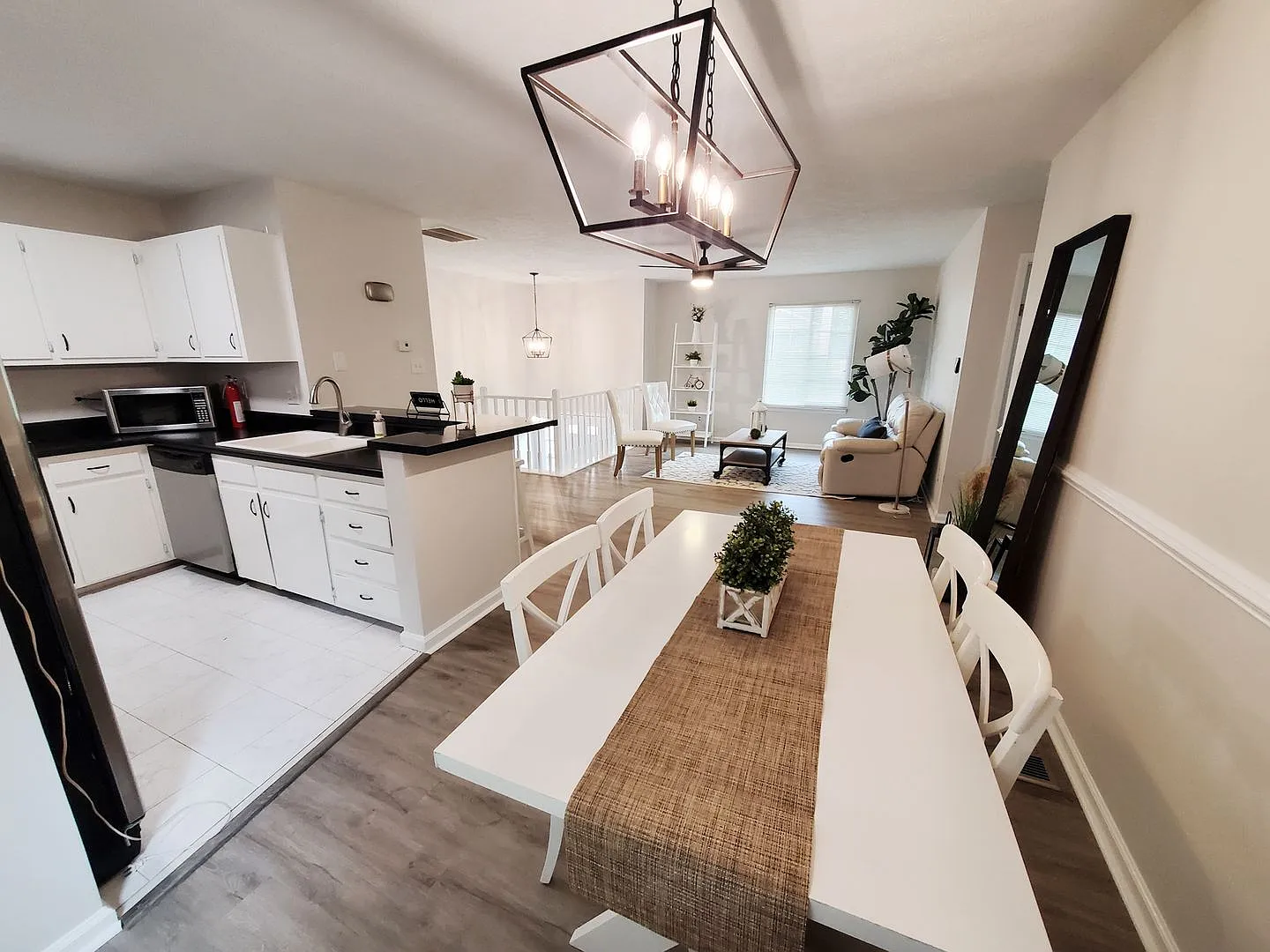 Room in 6 Bedroom Home at Henslowe Dr — Photo 1