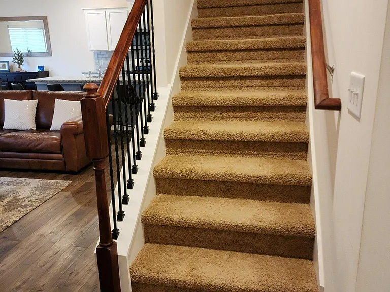 53 Thread Ln — Photo 13