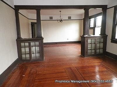 3rd image of 2060 N Laura St
